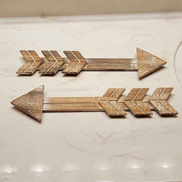 Other - Decorative wooden arrows